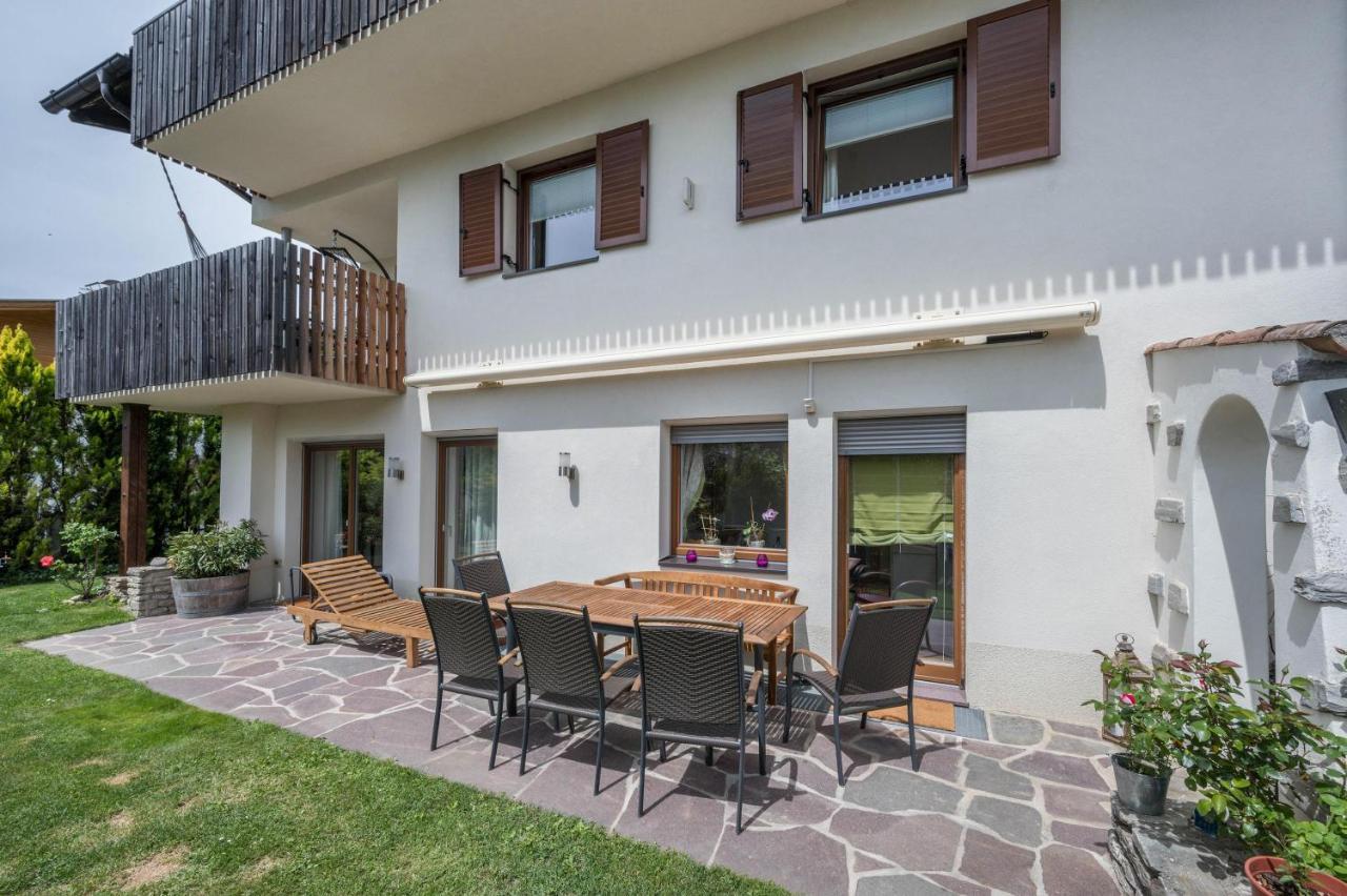 Vila Charmed House Fiumes Exteriér fotografie